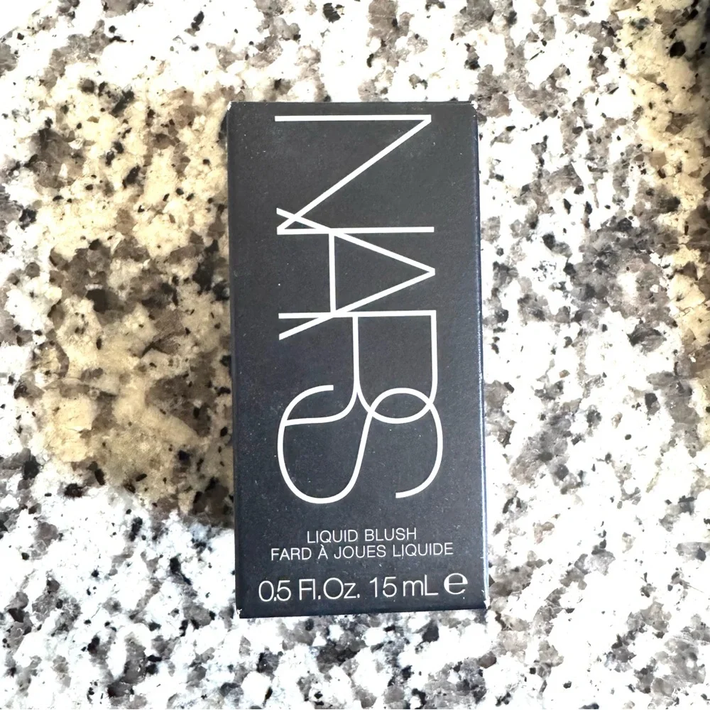 NARS Luster Liquid Blush